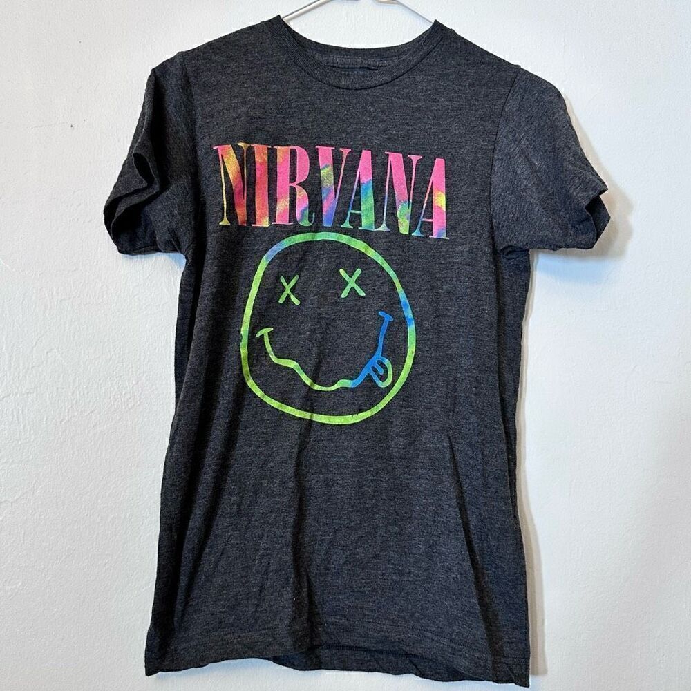 Nirvana Men's Shirt Smiley Face Logo Gray Short Sleeve Regular Fit Small